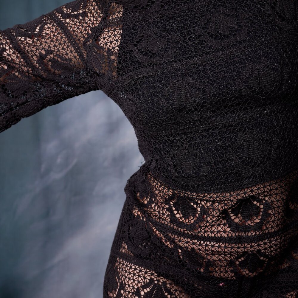 Amazing 70's Vintage Cotton Lace Maxi Dress in Black - Picture 7 of 7